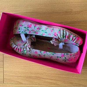 Betsey Johnson Rose Pink Tan Loafer Flats. New in box. Bright pink bottoms.